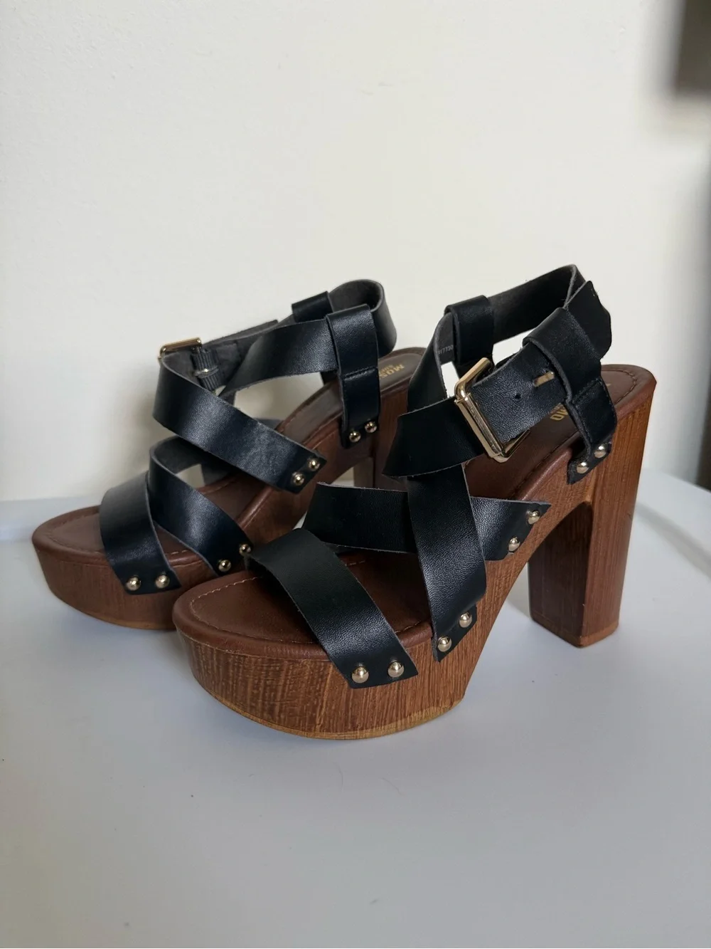Mossimo Supply Co. high platform
